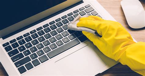 The Do’s and Dont’s of Cleaning Your Electronics .